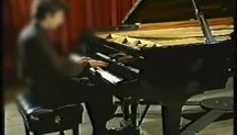 Mobilização de conhecimentos musicais na preparação do repertório pianístico ao longo da formação acadêmica : três estudos de casos (Vídeo 3)